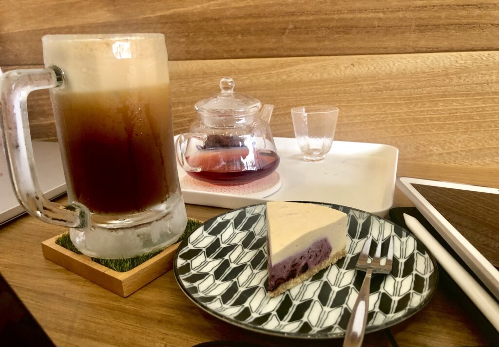 drinks and dessert at coffee talk cafe