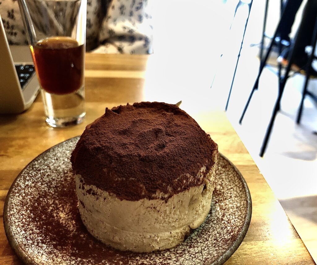 best cafes: tiramisu 